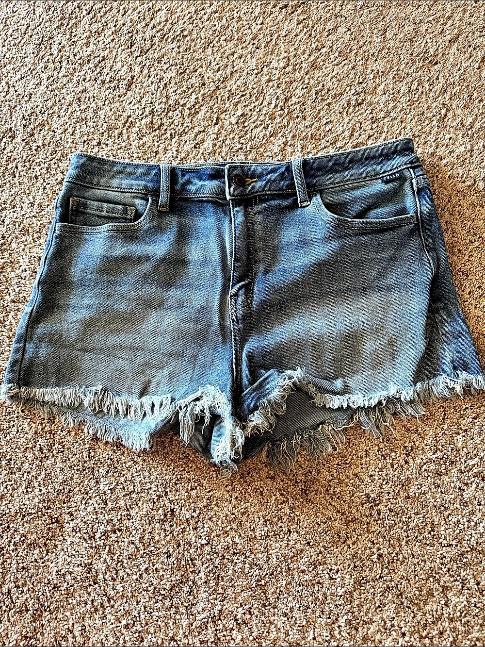 CELLO Jean Shorts in Blue